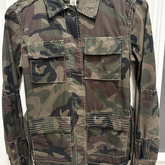 Marrakech Belted Camp Jacket - Picture 9 of 10